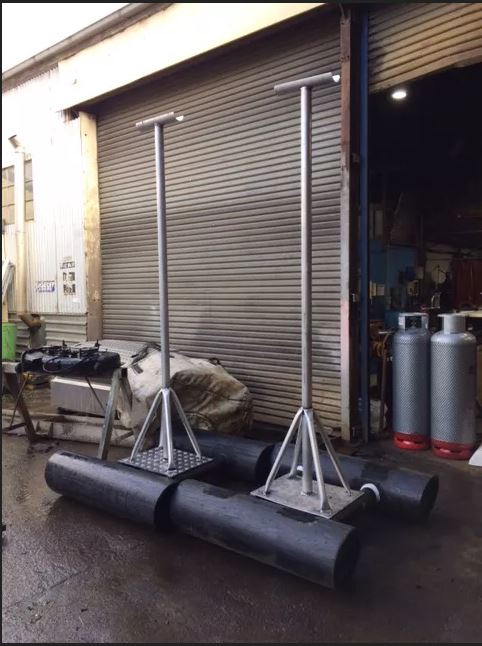 Feed Line Support